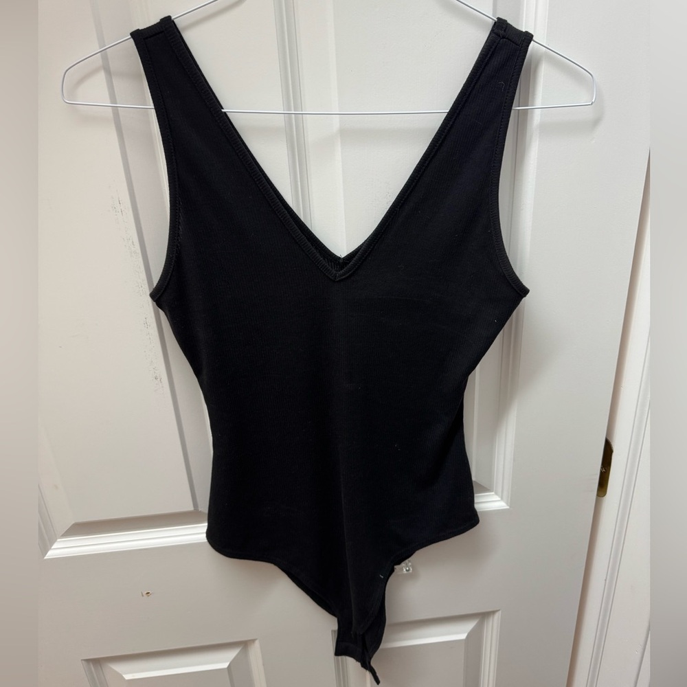 Black Sleeveless V-Neck Bodysuit